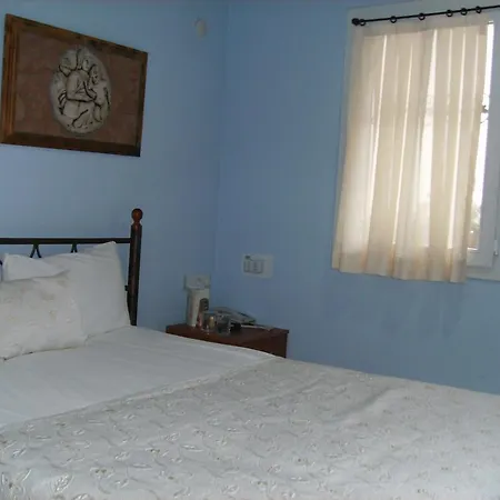 מלון Izmir Elit Hotel 2*